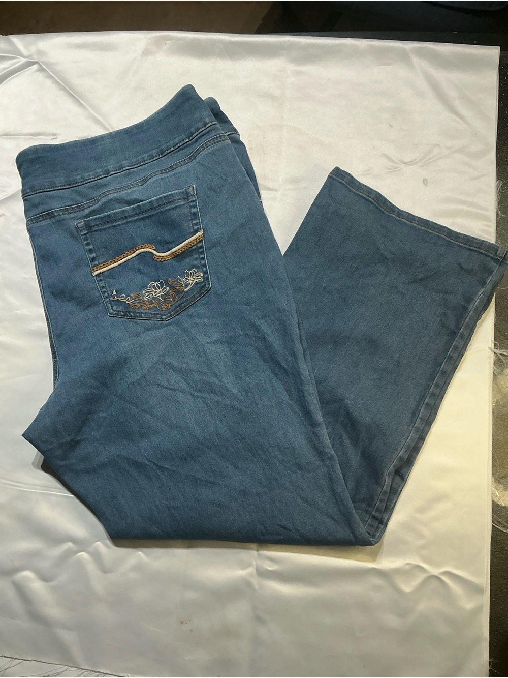3X/22 Plus size Denim Western Boho casual everyday
Comfort Jeans Pioneer  Women